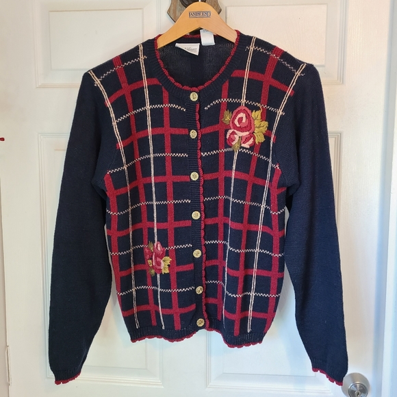 The Villager A Liz Claiborne Company Woman's Long Sleeve Button Up Sweater,Small - Picture 2 of 8